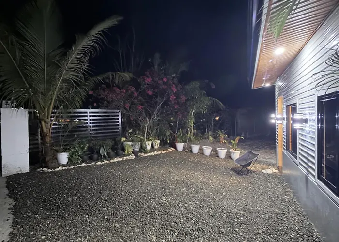ゲストハウス Frv Casa De Moalboal モアルボアル
